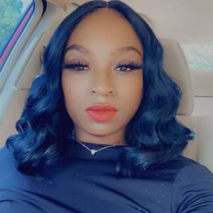 Meet your Posher, Kimberly